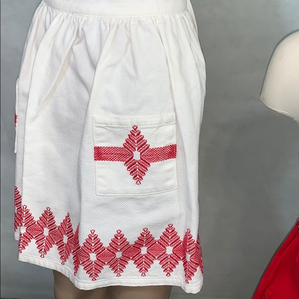 Vintage Aprons - Picture 3 of 12